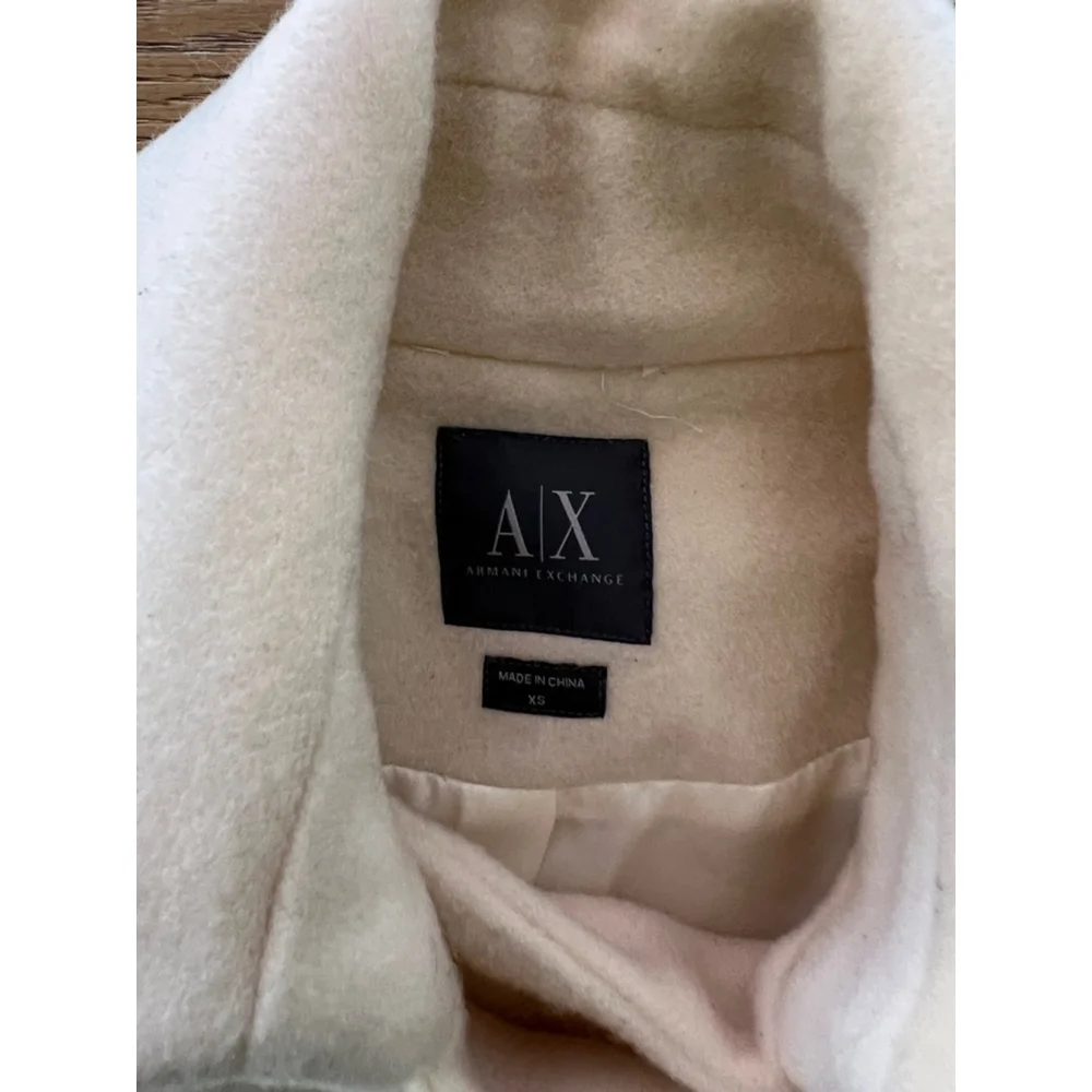 A|X Armani Exchange Cream Coat Size  XS Women's - Picture 10 of 10